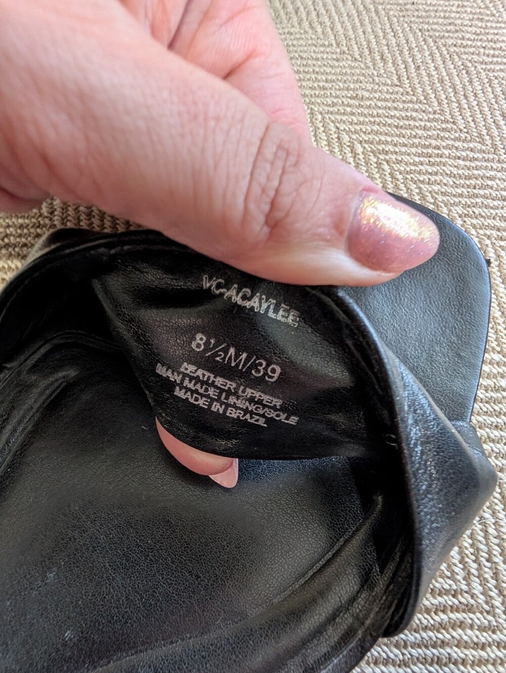 Vince Camuto Black Leather Sandals Size 8.5 - Picture 4 of 5
